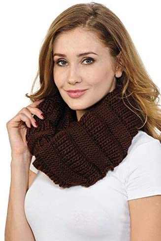 Basico Infinity Scarf | Winter Crochet Knit Scarf in One Size