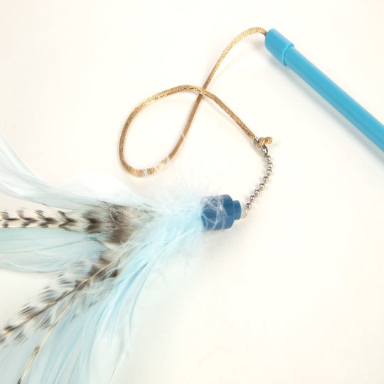 Interactive Cat Toy, Extendable and Retractable Wand with Feathers