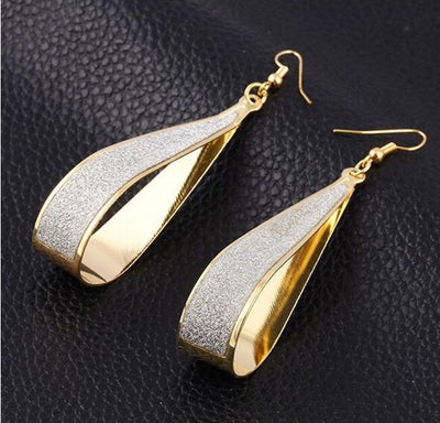 Women's Elegant Dangle Sparkle Water Drop Earrings
