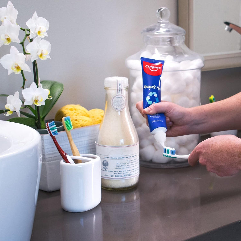  Self-Closing Toothpaste Caps, Silicone Mess-Free Dispenser Lids for Kids and Adults