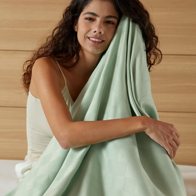 Lightweight Cooling Blanket, 100% Rayon Derived from Bamboo, Breathable