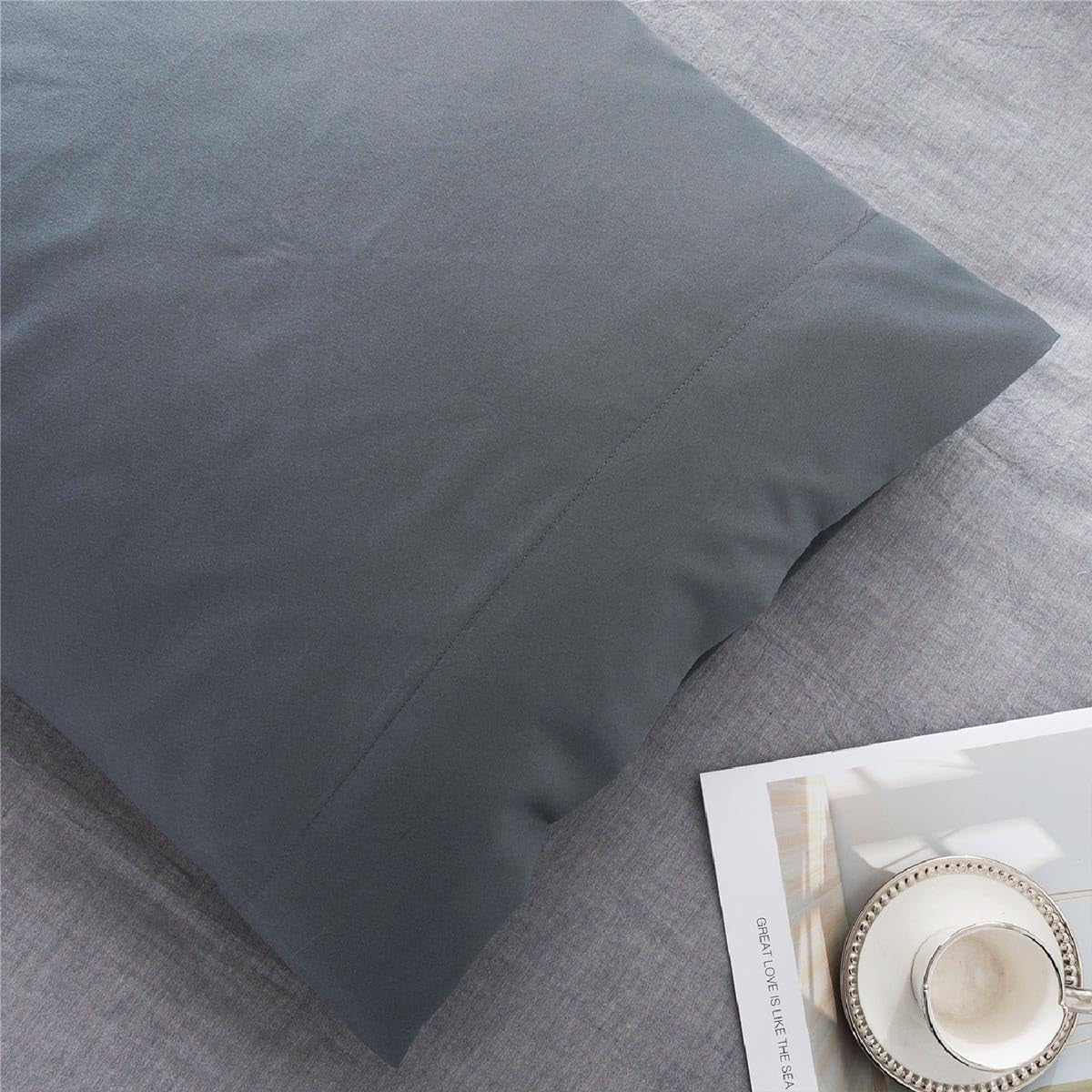 2 Pack Microfiber Queen Pillowcases - Super Soft Envelope Closure - Wrinkle, Fade and Stain Resistant