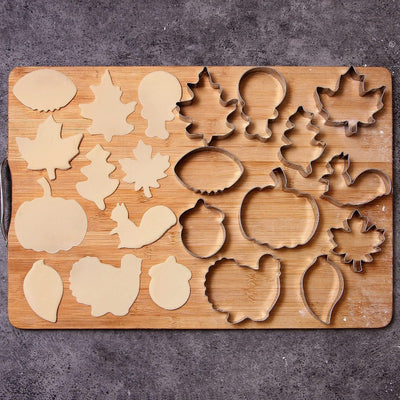11 Piece Fall Thanksgiving Large Cookie Cutter Set with Turkey, Turkey Leg, Pumpkin, Squirrel & More