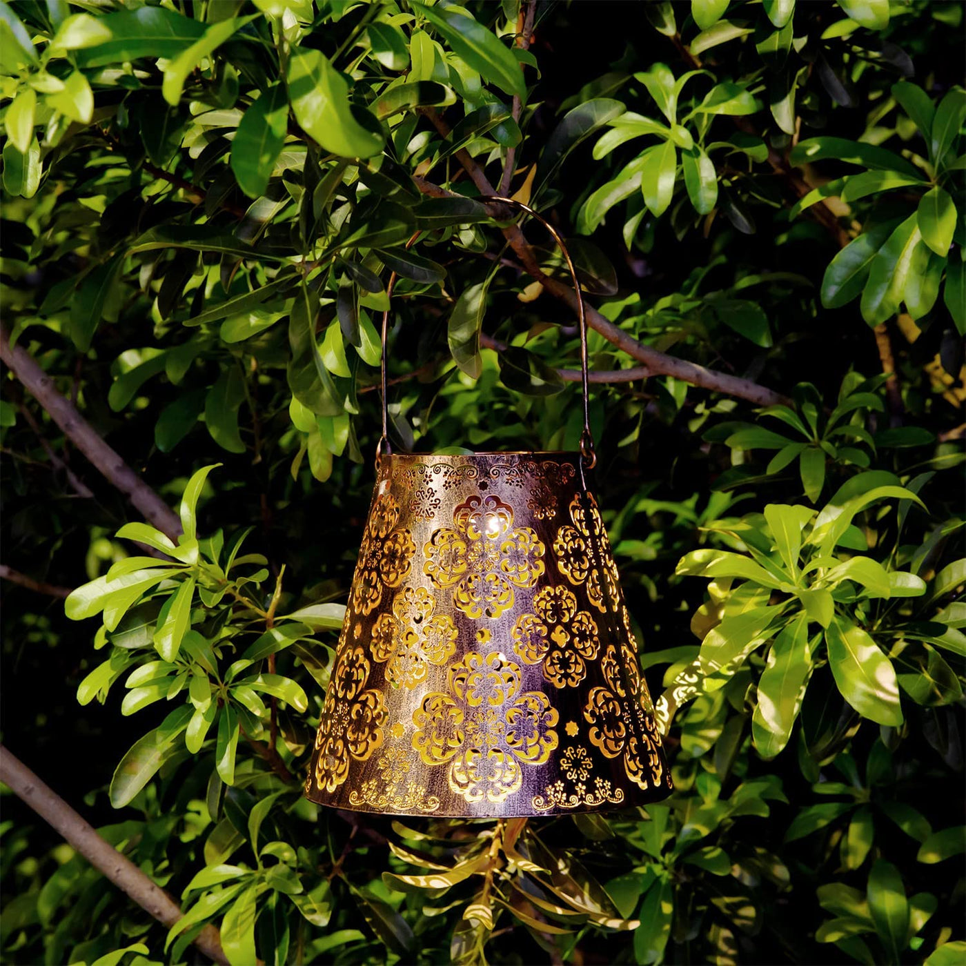 Hanging Solar Powered Lantern Light Outdoor,Waterproof,Retro