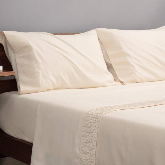 Soft Brushed Microfiber - Wrinkle Resistant Sheet Set