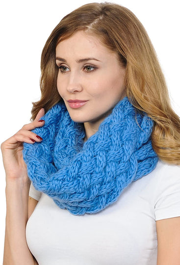 Basico Infinity Scarf | Winter Crochet Knit Scarf in One Size