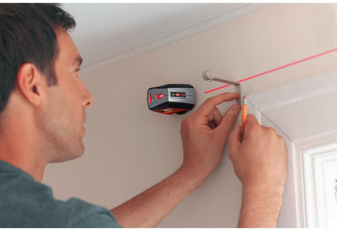 BLACK+DECKER Laser Level (BDL220S)