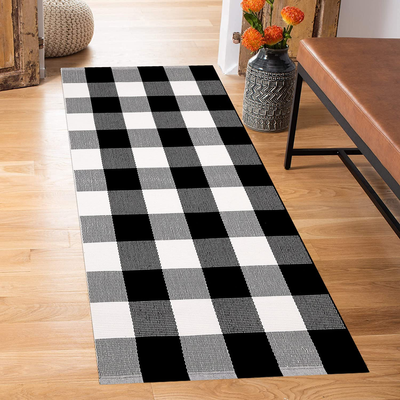 SHACOS Buffalo Check Runner Rug 24x51 inch Washable Cotton Buffalo Plaid Doormat Runner Entryway Area Rug Kitchen Porch Bathroom Indoor Outdoor (2'x4'4")