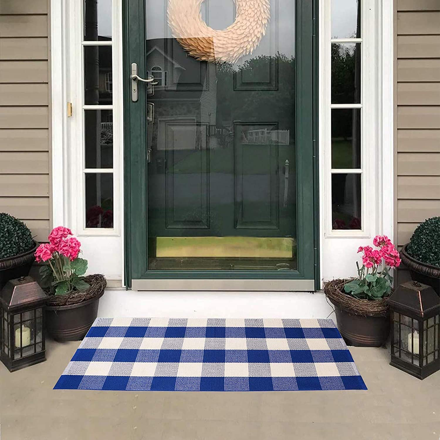 Carvapet Buffalo Checkered Area Rug Navy Blue White Checkered Carpet Buffalo Plaid Rugs 27.5x43.3 Inch Indoor and Outdoor Welcome Doormat for Entryway,Porch, Kitchen, Bathroom