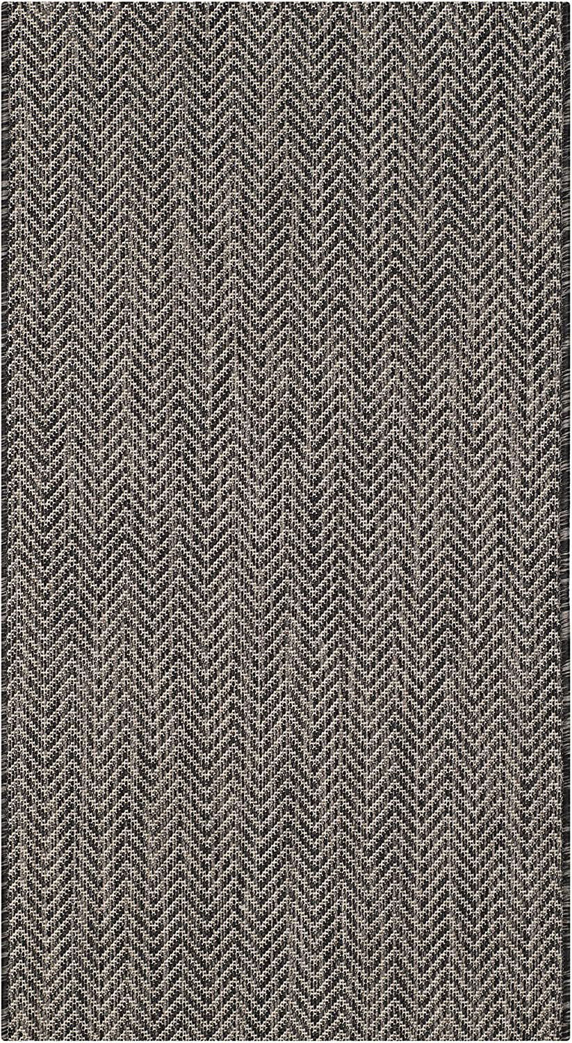 Safavieh Courtyard Collection CY8022 Indoor/ Outdoor Non-Shedding Stain Resistant Patio Backyard Accent Rug, 2' x 3'7", Black / Beige