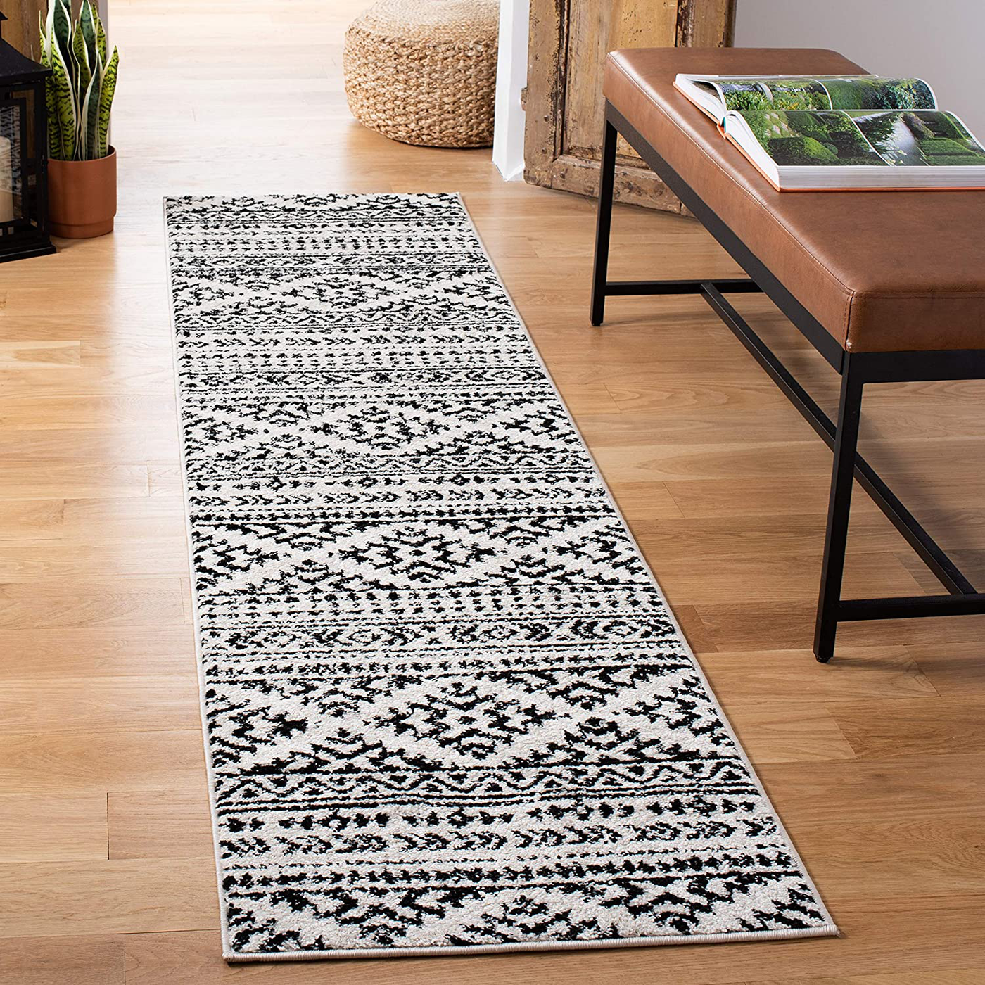 Safavieh Tulum Collection TUL272B Moroccan Boho Tribal Non-Shedding Stain Resistant Living Room Bedroom Runner, 2' x 19' , Ivory / Black