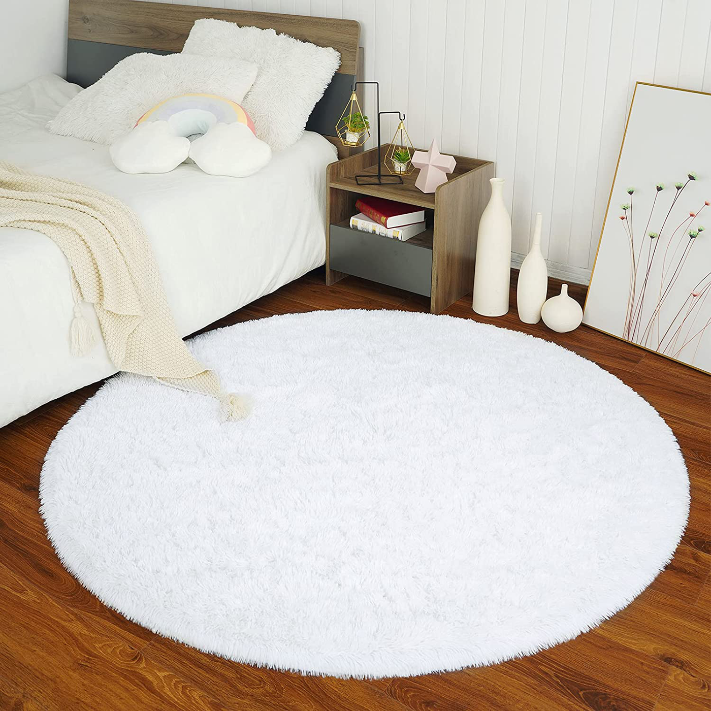 ULTRUG Fluffy Round Rug for Kids Room, Soft Circle Area Rugs for Girls Bedroom, Cute Princess Castle Nursery Rug Shaggy Circular Carpet for Teens Girls Baby Bedroom Home Decor, 5 x 5 Feet White