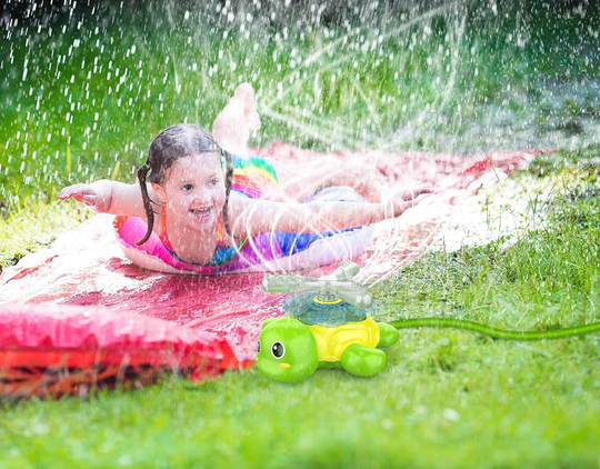 KMUYSL Spray Sprinkler for Kids, Outdoor Water Toys Gifts for 3,4,5,6,7,8 Year Old Boys & Girls Turtle Sprinkler Toy - Spinning Turtle Spray Sprinkler for Outside Lawn Backyard Yard