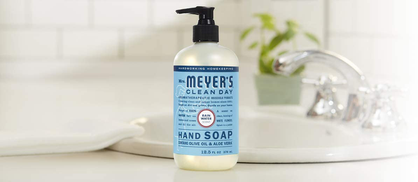 Mrs. Meyer's Clean Day Liquid Hand Soap, Cruelty Free and Biodegradable Hand Wash Formula Made with Essential Oils, Rain Water Scent, 12.5 oz - Pack of 3