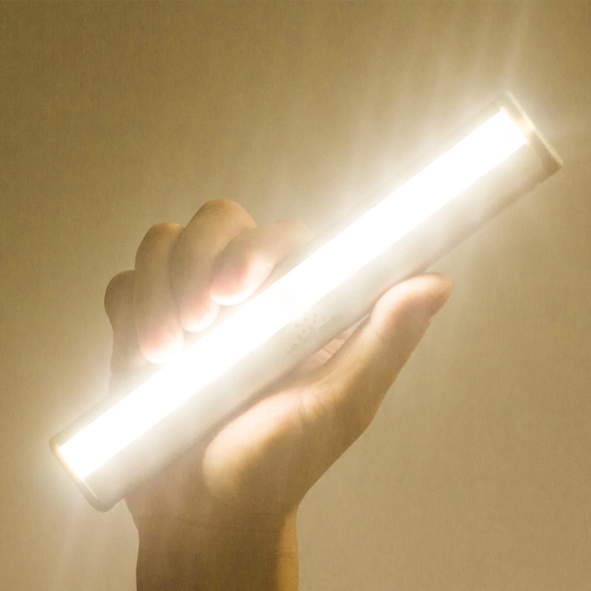 Leadleds I-007 10-LED Wireless Motion Sensor Light Automatic with Magnetic Strip, Battery Operated, Portable for Closet, Door, Stairs Light, Hallway, Step Lights