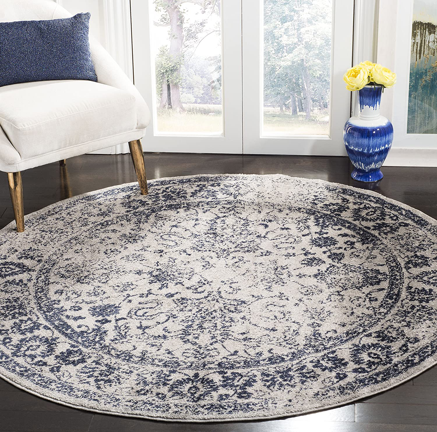 Safavieh Adirondack Collection ADR109P Oriental Distressed Non-Shedding Dining Room Entryway Foyer Living Room Bedroom Area Rug, 6' x 6' Round, Grey / Navy