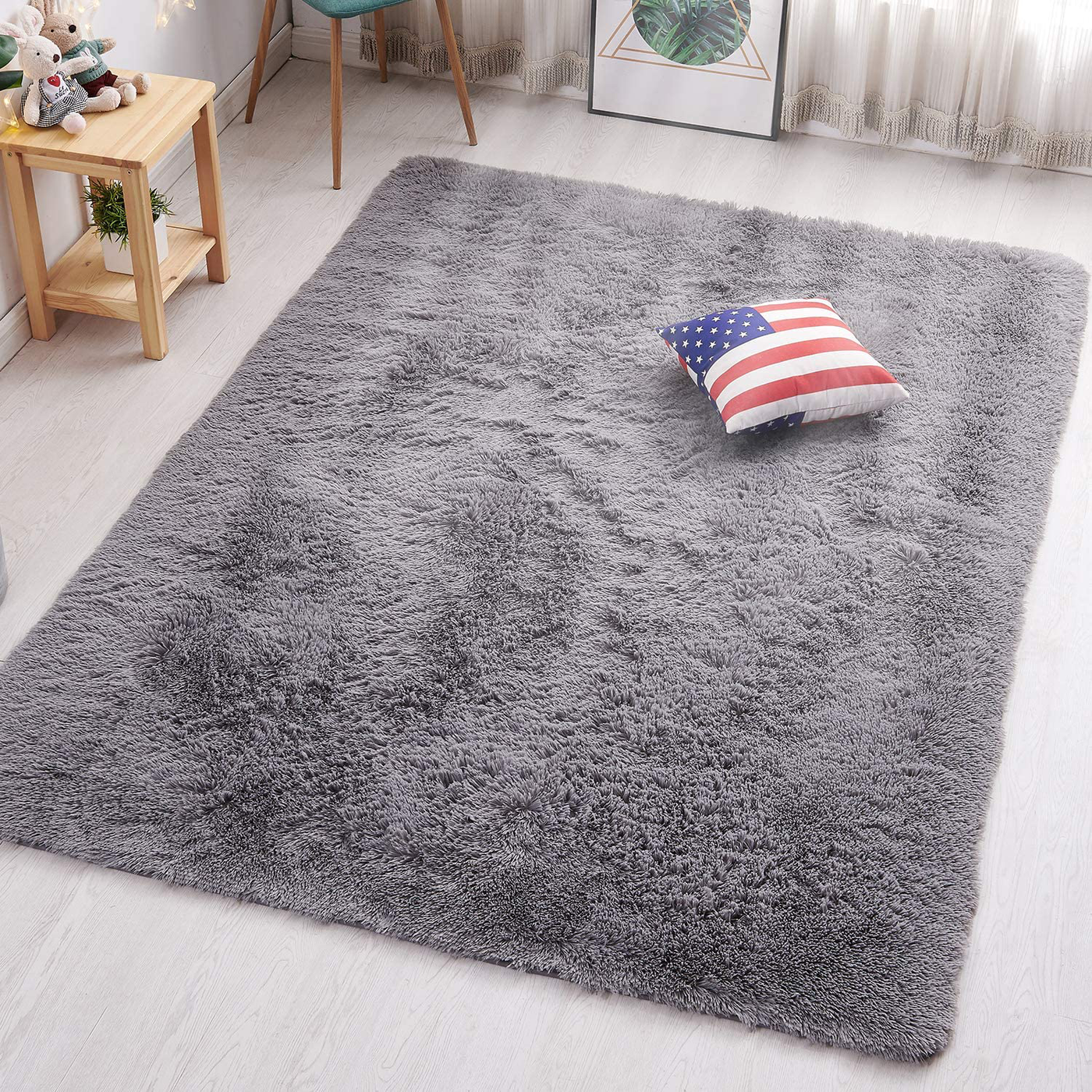 PAGISOFE Grey Fluffy Shag Area Rugs for Bedroom 3x5, Soft Fuzzy Shaggy Rugs for Girls Bedroom Kids Room Carpet Furry Throw Dorm Rug