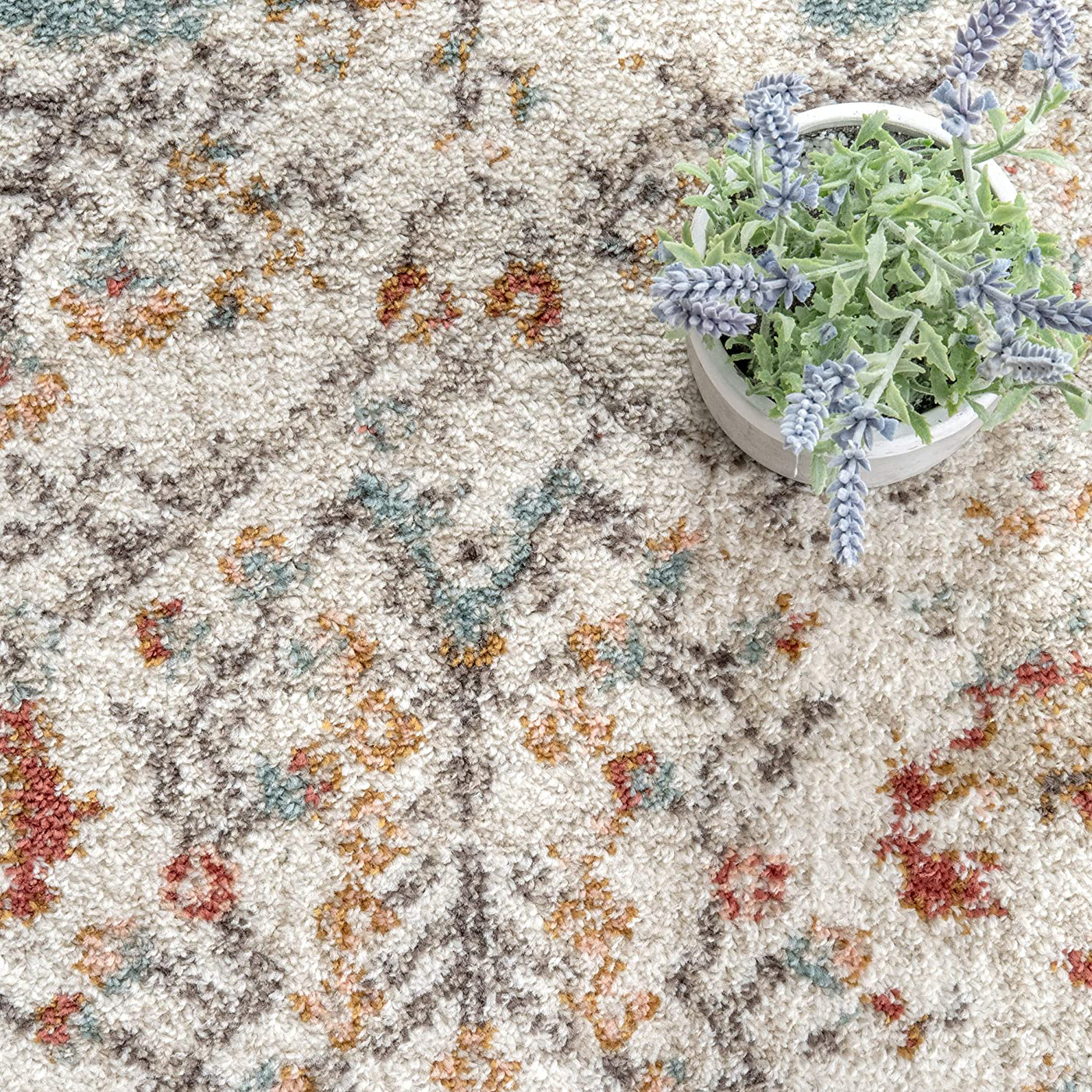 nuLOOM Rose Persian Vintage Area Rug, 6' 7" Round, Beige