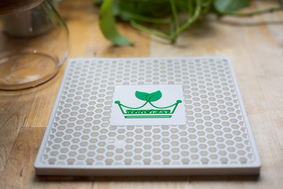 ReignLeaf Drying Mat For Pour Over Coffee Maker, Chemex And Any Other Pour Over Glass Coffee Makers And Carafes - Drying Mat Allows A Pour Over Coffee Maker To Drip Dry When Upside Down
