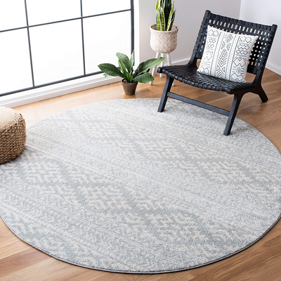 Safavieh Tulum Collection TUL272F Moroccan Boho Tribal Non-Shedding Dining Room Entryway Foyer Living Room Bedroom Area Rug, 5' x 5' Round, Light Grey / Ivory