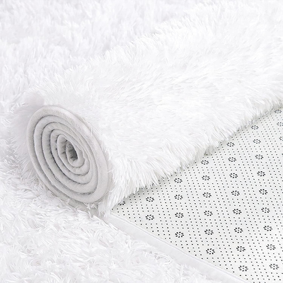 GKLUCKIN Shag Ultra Soft Area Rug, Fluffy 5'x7' White Rugs Plush Fuzzy Non-Skid Indoor Faux Fur Rugs Furry Carpets for Living Room Bedroom Nursery Kids Playroom Decor