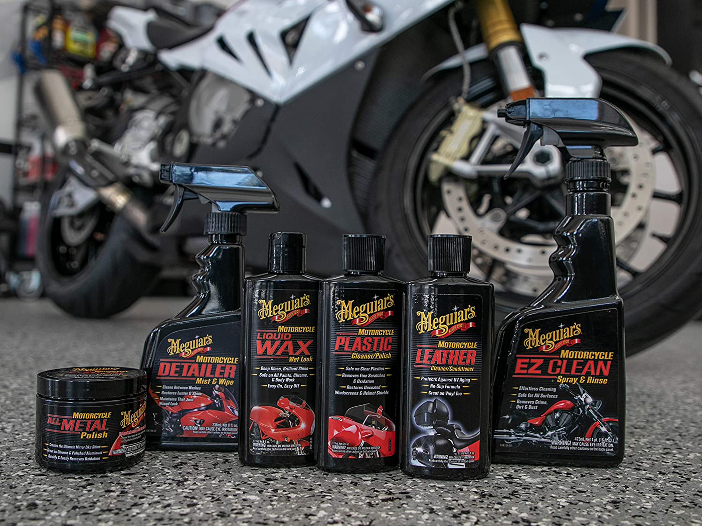 Meguiar's Motorcycle Care Kit – Package for Motorcycle Cleaning and Detailing – G55033