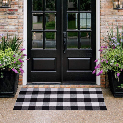 Hauswahl Cotton Buffalo Plaid Rugs, Buffalo Check Rug, Checkered Plaid Rug, Check Plaid Area Rug for Layered Door Mats/Kitchen/Bathroom/Laundry Room (23.6" x 51.2", Black/White Plaid)