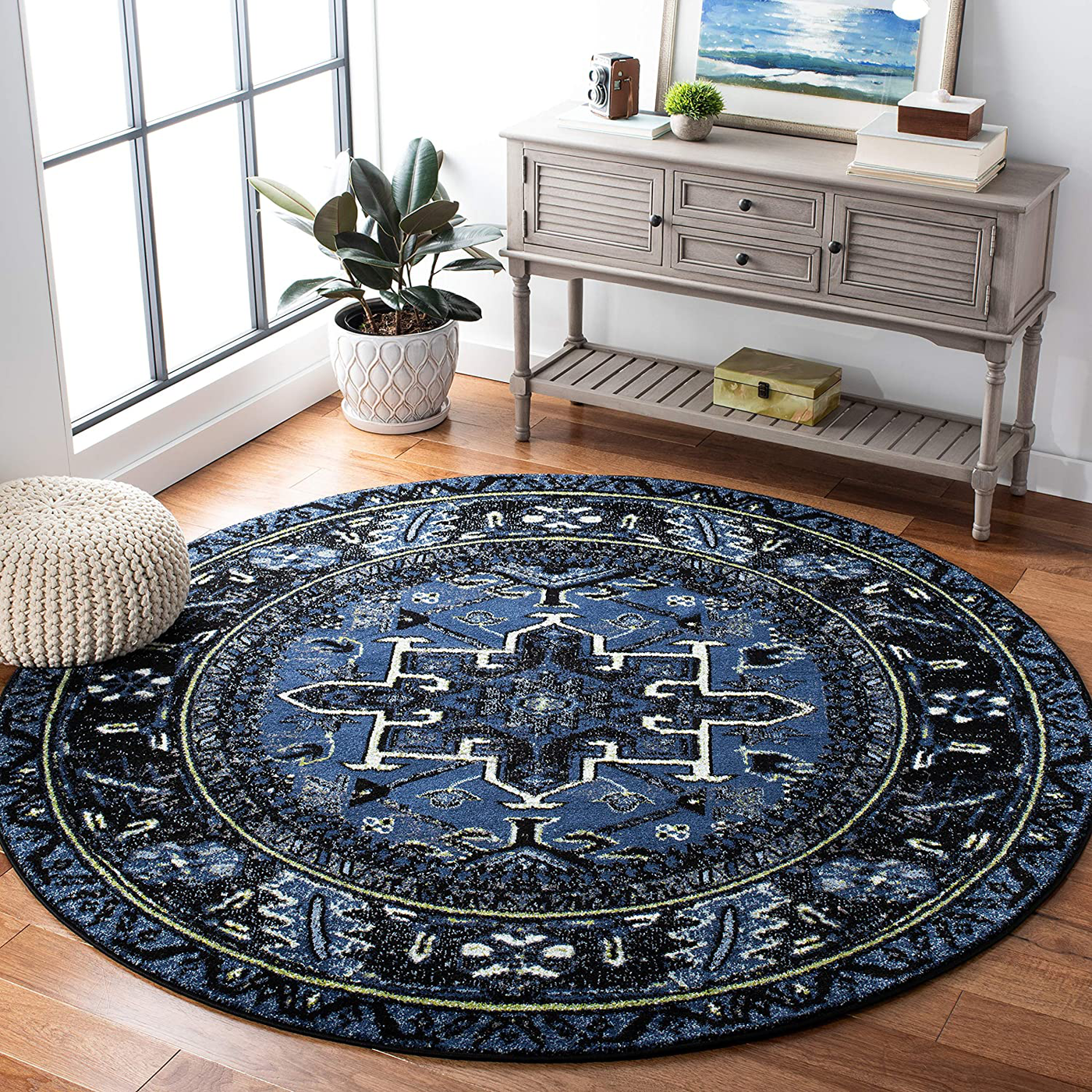 Safavieh Vintage Hamadan Collection VTH211N Oriental Traditional Persian Non-Shedding Stain Resistant Living Room Bedroom Area Rug 3' x 3' Round Light Blue/Black