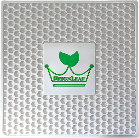 ReignLeaf Drying Mat For Pour Over Coffee Maker, Chemex And Any Other Pour Over Glass Coffee Makers And Carafes - Drying Mat Allows A Pour Over Coffee Maker To Drip Dry When Upside Down