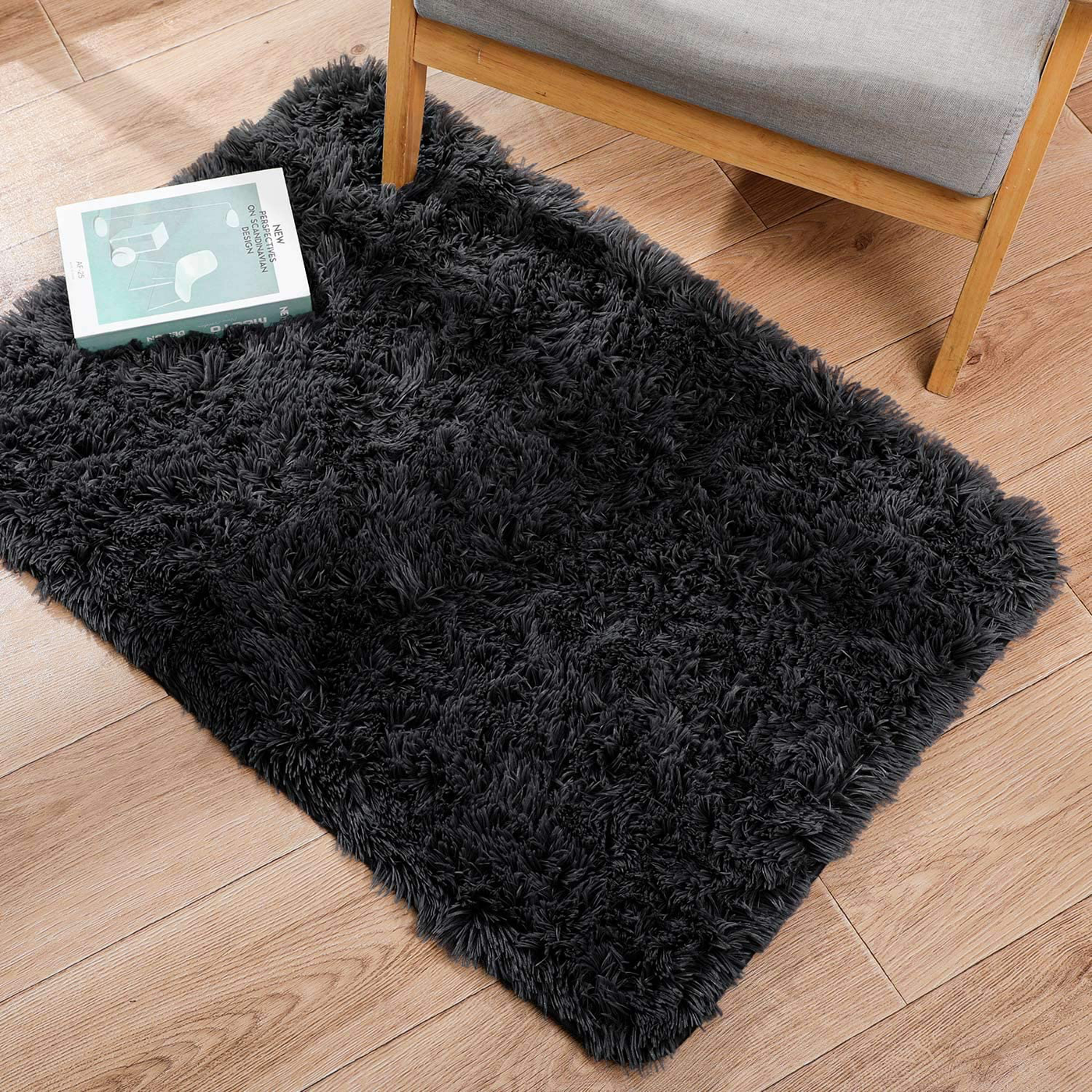 Ophanie Small Area Rug, 2 x 3 Feet Throw Rug, Fluffy Shag Fuzzy Soft Black Rugs for Bedroom, Plush Shaggy Bedside Indoor Floor Room Carpet for Kids Baby Teen Dorm Home Decor Aesthetic, Nursery