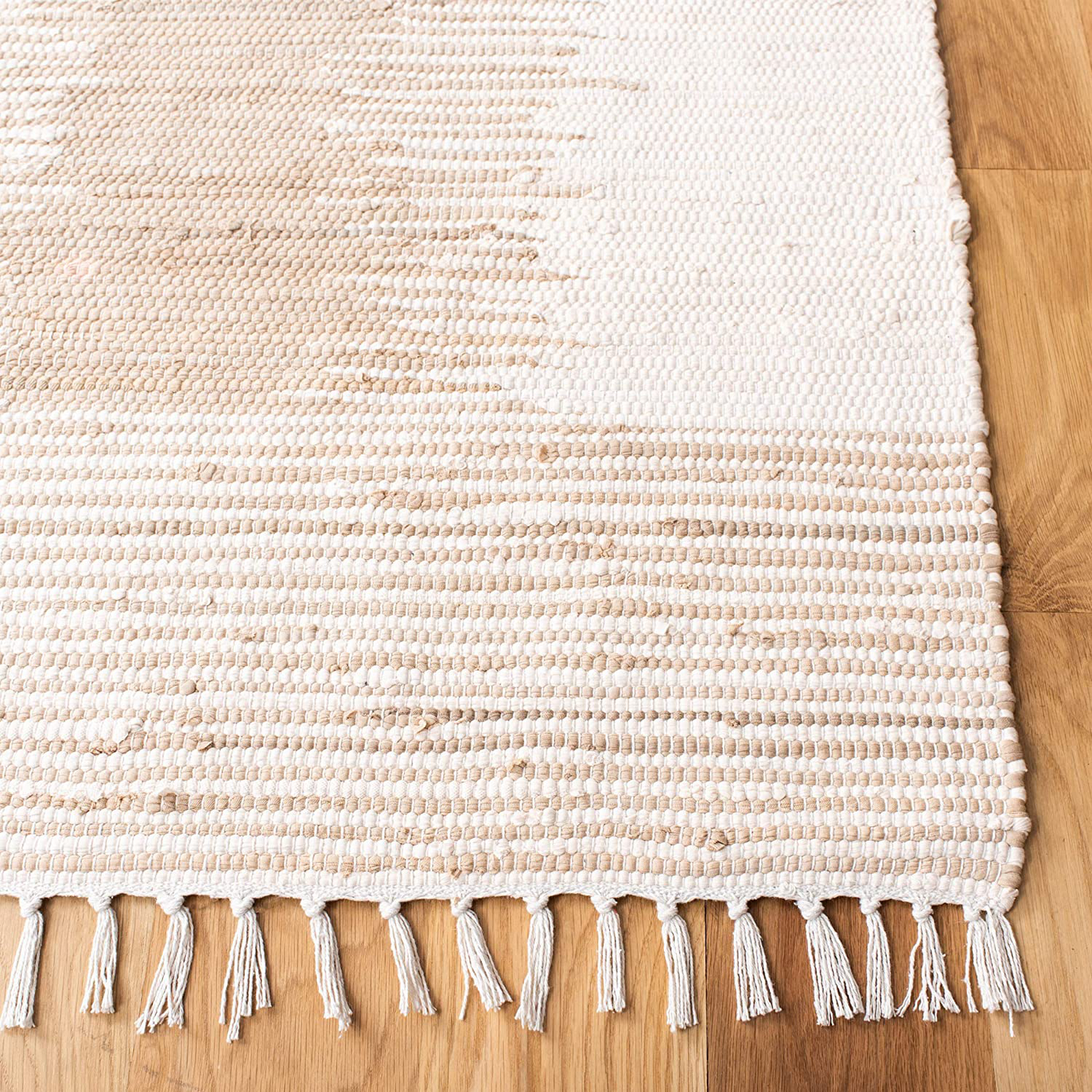 Safavieh Montauk Collection MTK752A Handmade Fringe Cotton Area Rug, 3' x 5', Beige