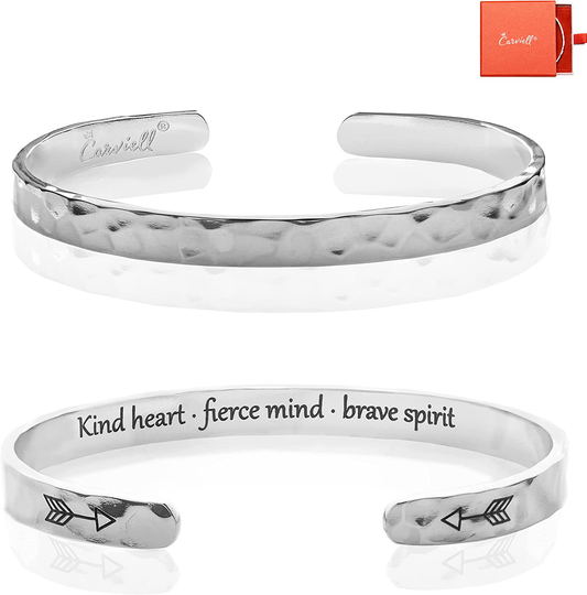 Carviell Bracelets for Women, Personalized Gifts for Her, Mom, Best Friend, Inspirational Friendship Cuff for Teen Girls, Engraved, Birthday Gift Jewelry