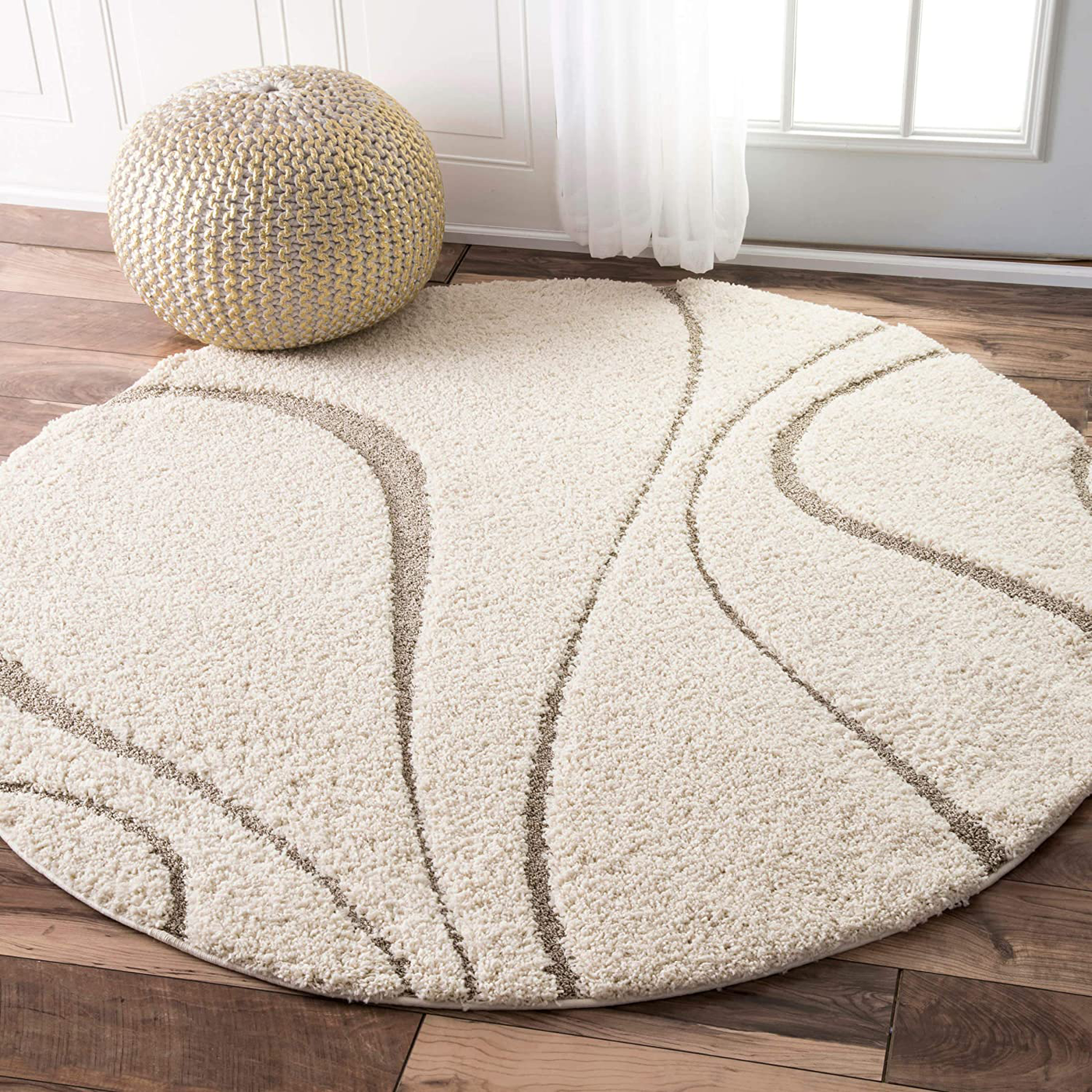 nuLOOM Carolyn Cozy Soft & Plush Shag Area Rug, 4' Round, Cream