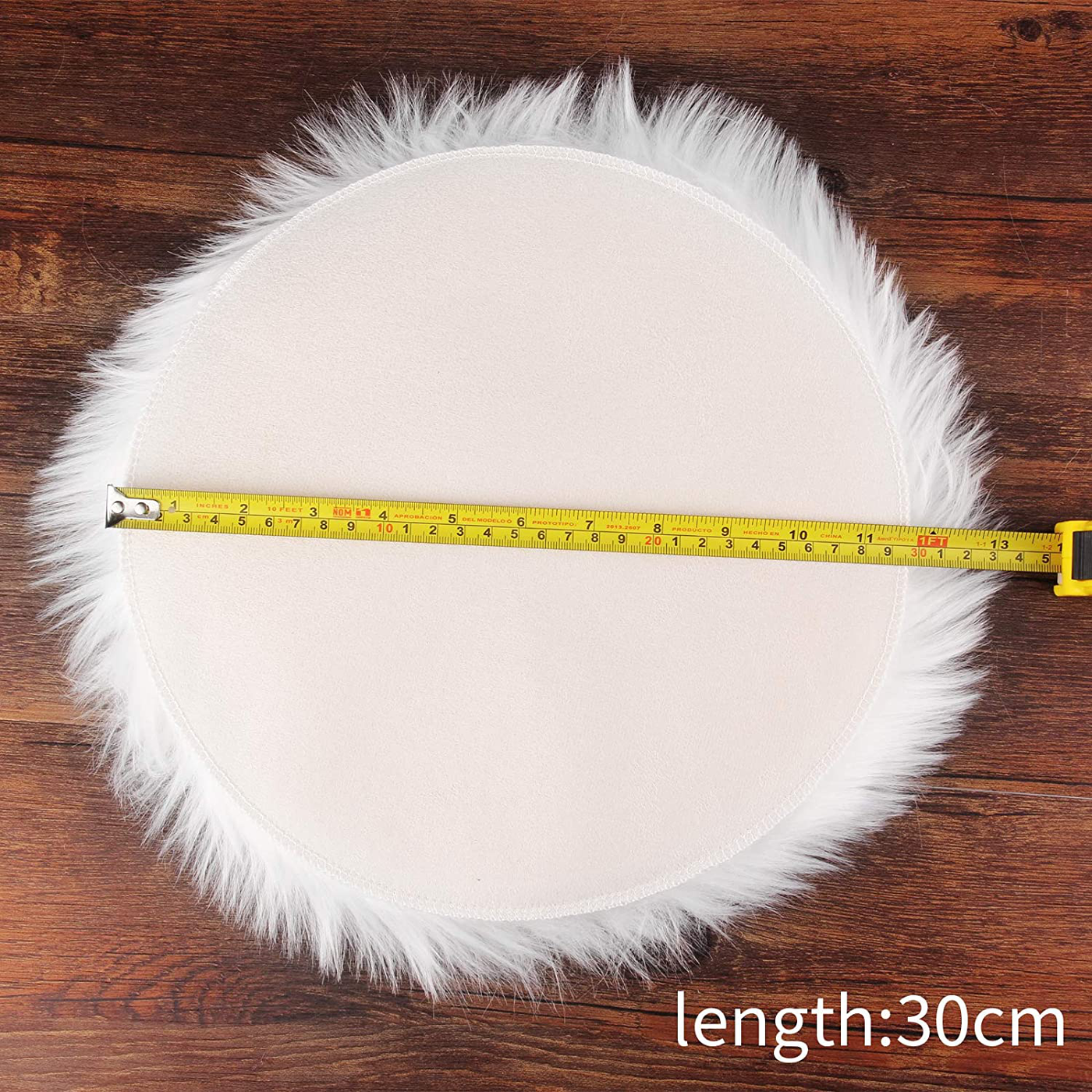 erduoduo 2 Pack （12inch-Diameter） Mini Sheepskin Cushion Faux Fur Cover Round Area Rugs for Office Bedroom Living Room,Fit for Photographing Background of Jewellery