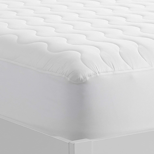 Serta Perfect Sleeper Basic Comfort Mattress Pad, Air Dry Moisture Wicking, Microfiber Fill, Scotchgard Stain Release, Antimicrobial Odor Protection, Cooling, Queen, White