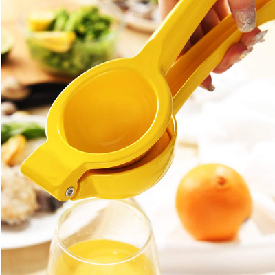 Manual Juicer Citrus Lemon Squeezer,Fruit Juicer Lime Press Metal,Professional Hand Juicer Kitchen Tool(yellow）