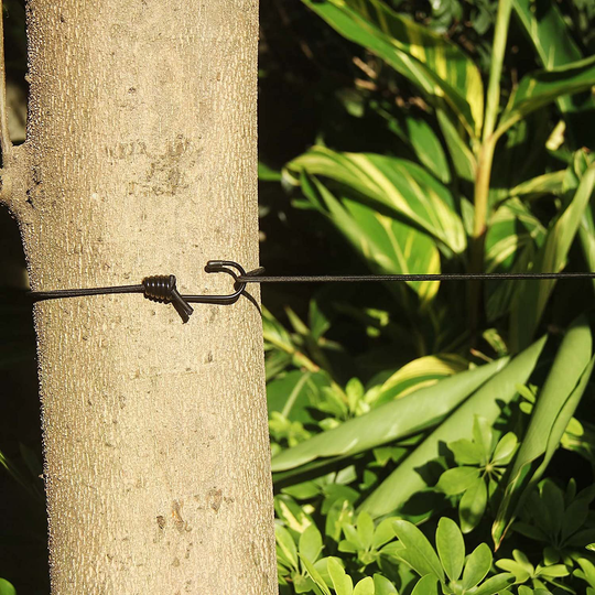 HAWATOUR Portable Elastic Travel Clothesline with 12pcs Clothespins Travel Gadgets for Outdoor and Indoor Use (Black)