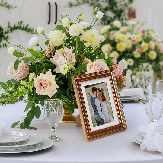 MEBRUDY 4x6 Picture Frames Set of 6, Display Pictures 4x6 with Mat or 5x7 Without Mat, Gold Photo Frames for Wall Mount or Table Top