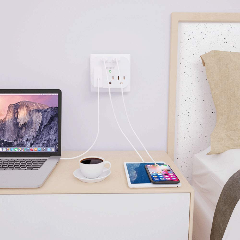 3 Outlet Multi-Plug Surge Protector With 2 Built-In USB Wall Charger