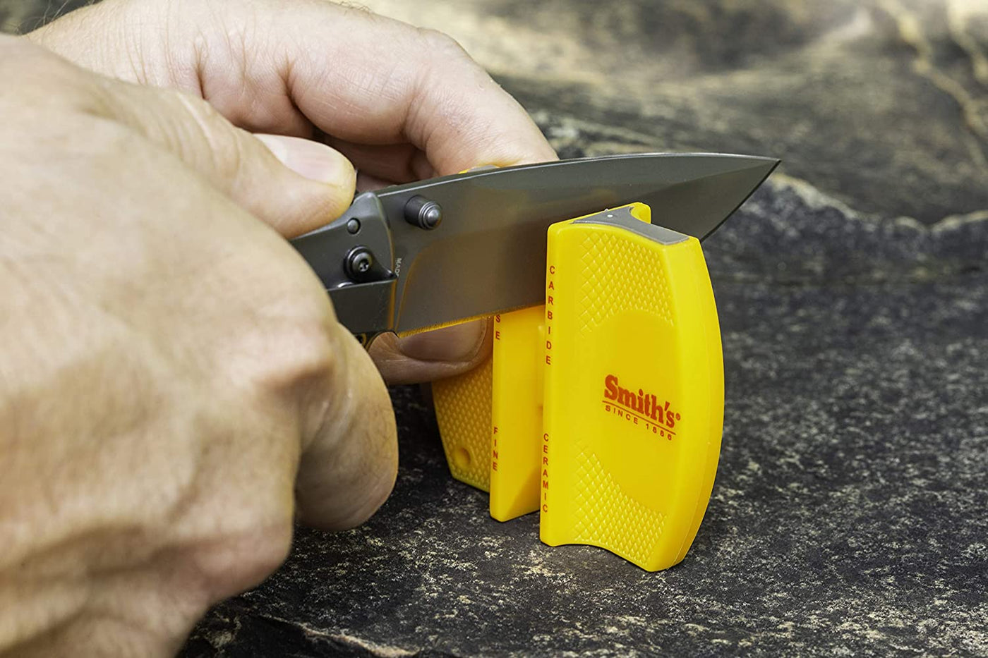 Carbide Blade 2-Step Knife Sharpener
