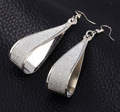 Women's Elegant Dangle Sparkle Water Drop Earrings