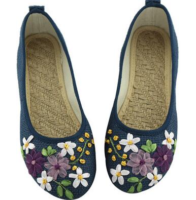 Vintage Embroidered Women Flats Flower Slip On Cotton Fabric Linen Comfortable Old Peking Ballerina Flat Shoes Sapato Feminino
