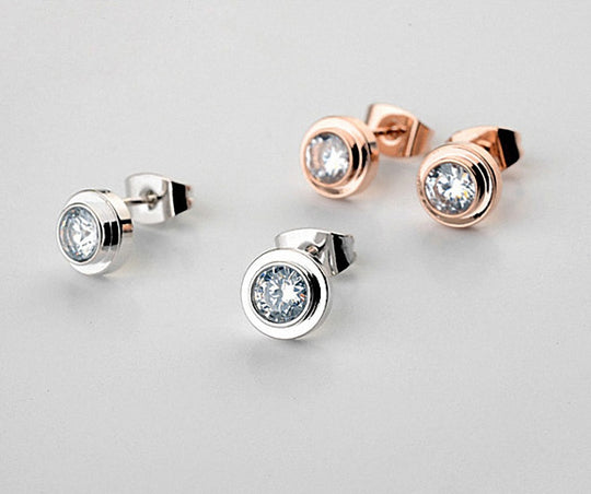Brand TracysWing Simple Fashion Trendy Stud Earrings for women  Austrian Crystal  Gold Color   Copper Zirconia  # RG881142White