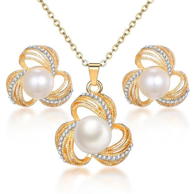 Vintage Pearl necklace Gold jewelry set